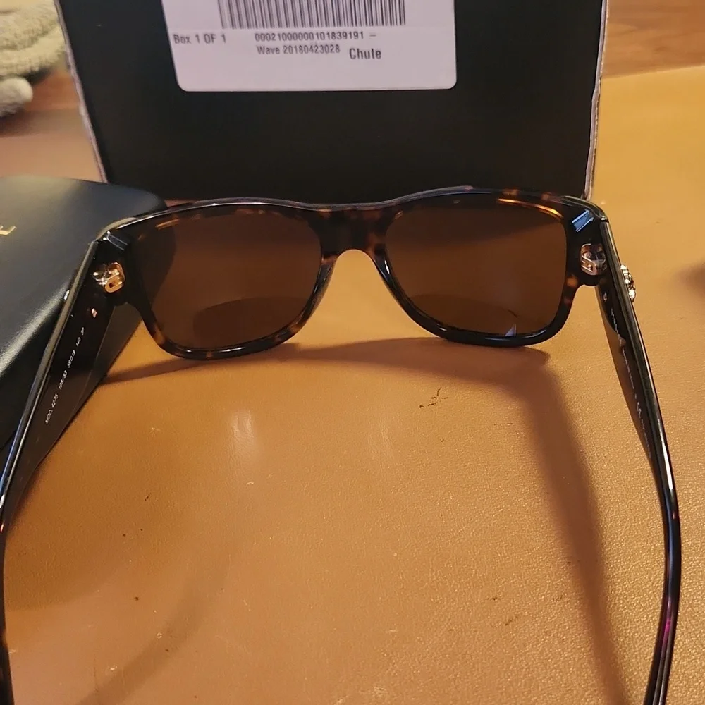 Versace sunglasses NWT - Picture 3 of 7